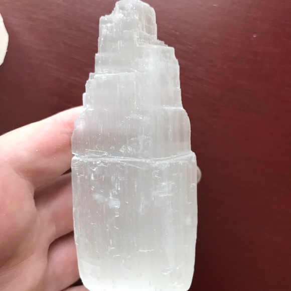 Set of 4 Natural Selenite home protection ✨charged✨ 4” towers - Picture 4 of 4